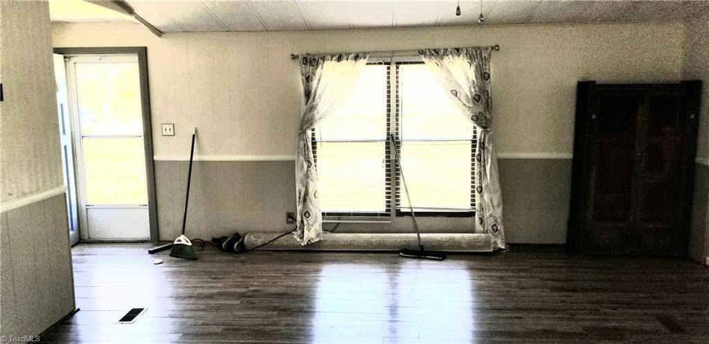 1672 Sullivan Road, Thomasville, NC 27360