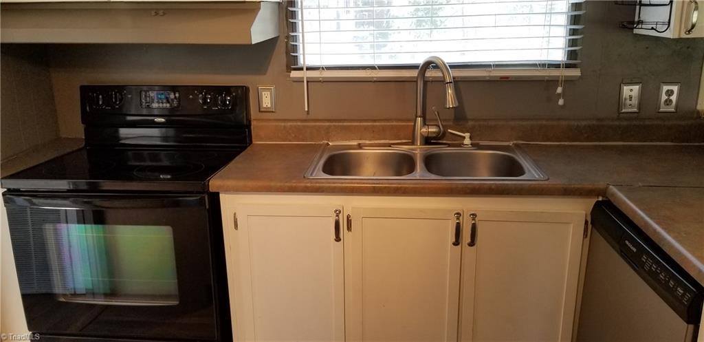 1672 Sullivan Road, Thomasville, NC 27360