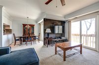 931 Market Court, Vernon Hills, IL 60061