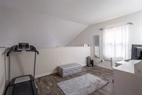 3935 Burningbush Dr, Indianapolis, IN 46235