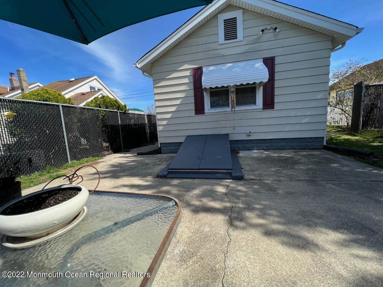 182 Ocean Avenue, Laurence Harbor, NJ 08879