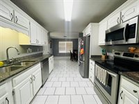 79 Holli Ln, Rossville, GA 30741