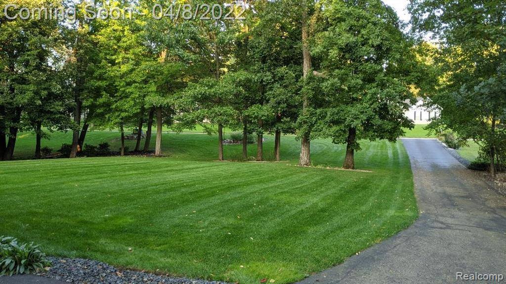 5372 Universe Avenue, Howell, MI 48843