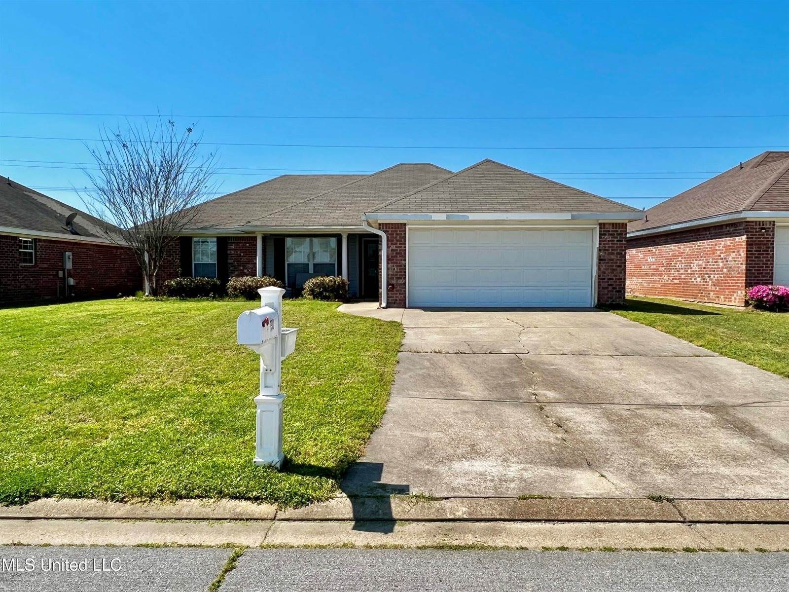 190 Cedar Spring Circle, Pearl, MS 39208