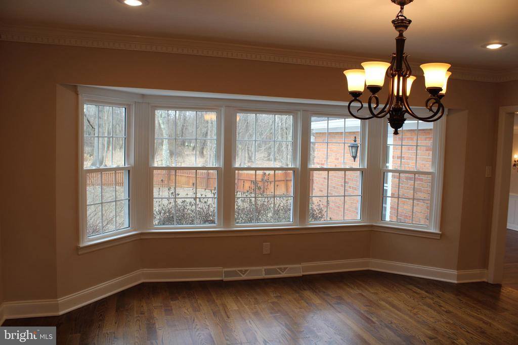 37 Cooper Tomlinson Road, Medford, NJ 08055