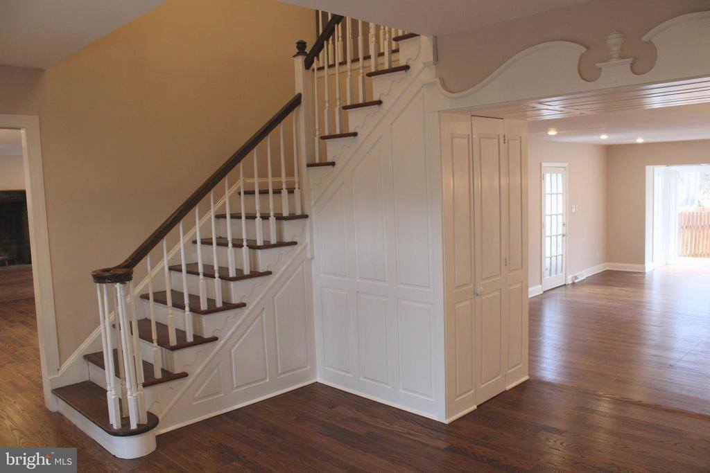 37 Cooper Tomlinson Road, Medford, NJ 08055