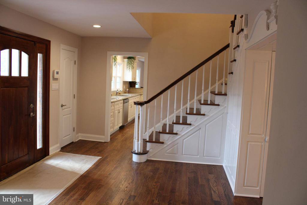 37 Cooper Tomlinson Road, Medford, NJ 08055