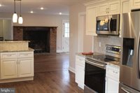 37 Cooper Tomlinson Road, Medford, NJ 08055