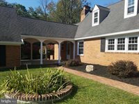 37 Cooper Tomlinson Road, Medford, NJ 08055