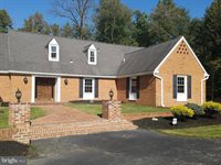 37 Cooper Tomlinson Road, Medford, NJ 08055