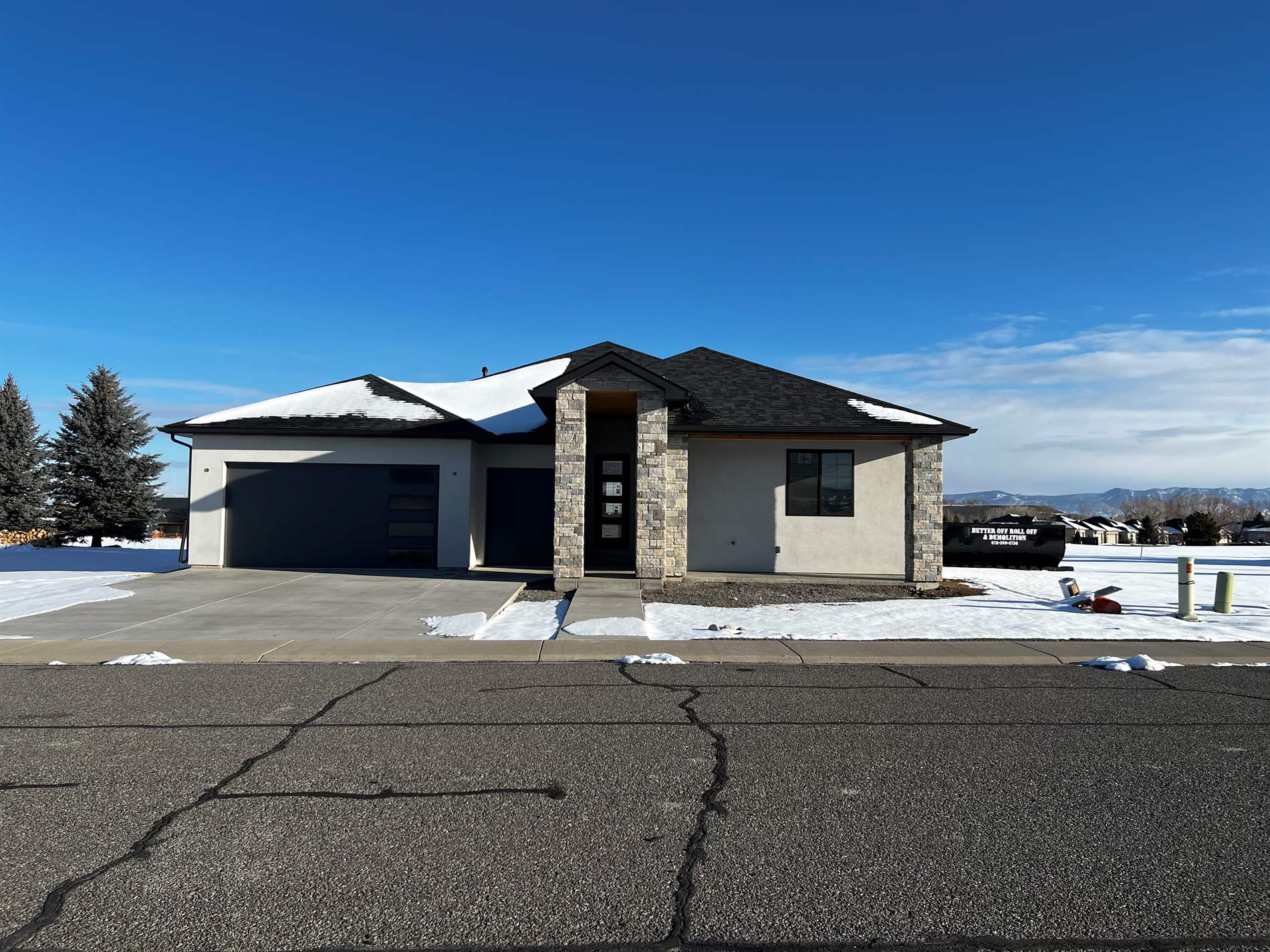 501 Collins Way, Montrose, CO 81403