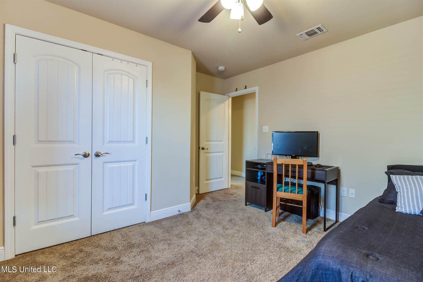 18390 Cardinal Lane, Gulfport, MS 39503