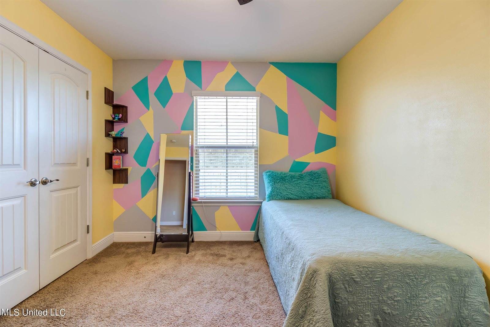 18390 Cardinal Lane, Gulfport, MS 39503