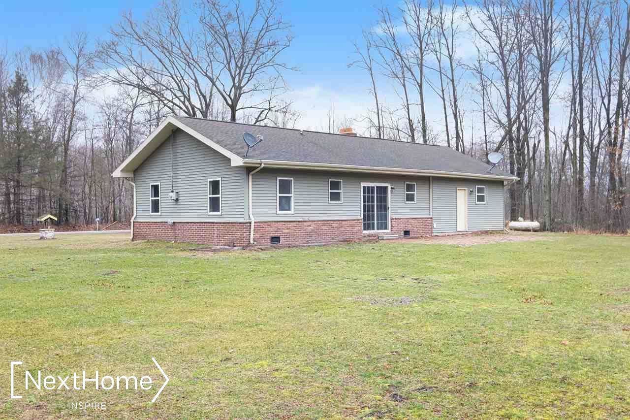 4385 W Burt, Montrose, MI 48457