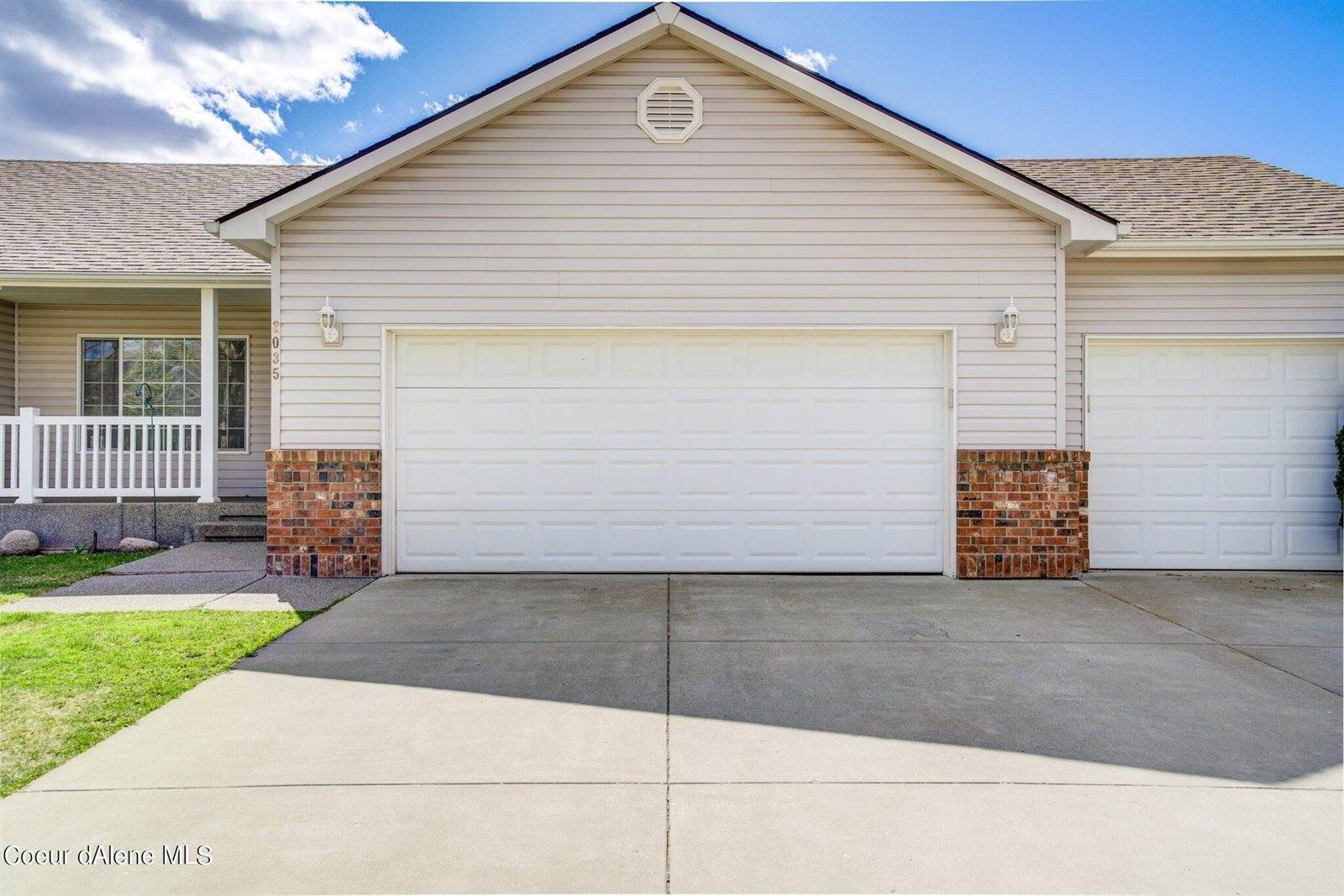 2035 North Palisades Dr, Post Falls, ID 83854