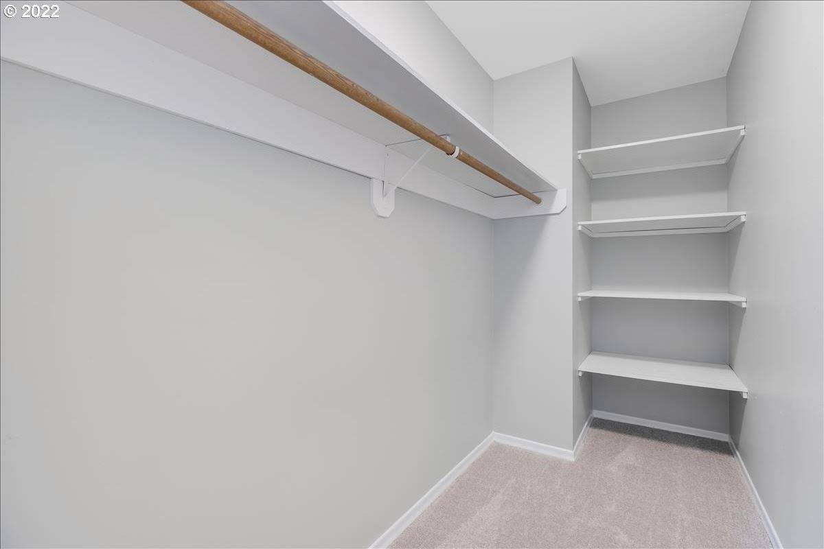 1788 NE 19TH St, Gresham, OR 97030