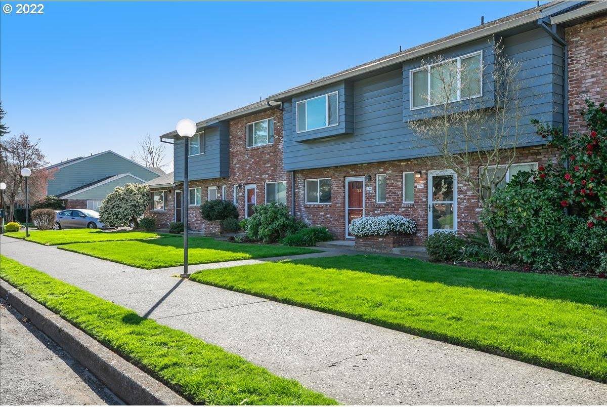 1788 NE 19TH St, Gresham, OR 97030