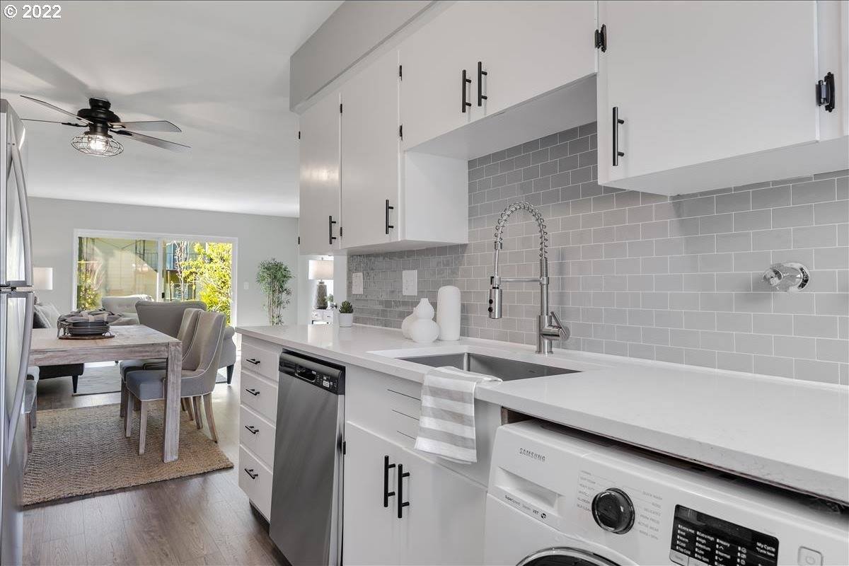 1788 NE 19TH St, Gresham, OR 97030