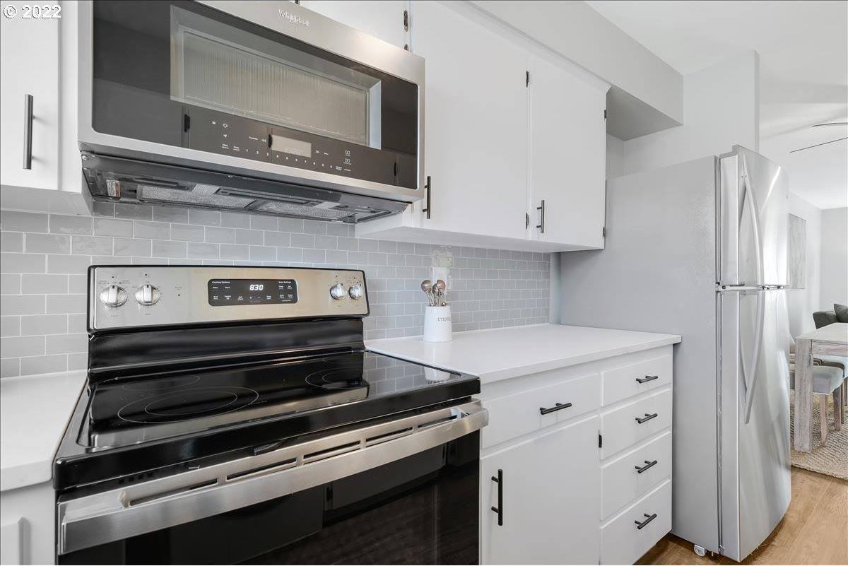 1788 NE 19TH St, Gresham, OR 97030