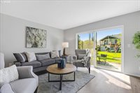 1788 NE 19TH St, Gresham, OR 97030