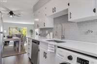 1788 NE 19TH St, Gresham, OR 97030