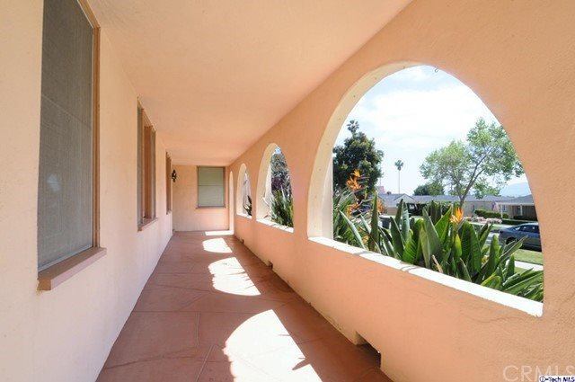 1921 Chilton Drive, Glendale, CA 91201