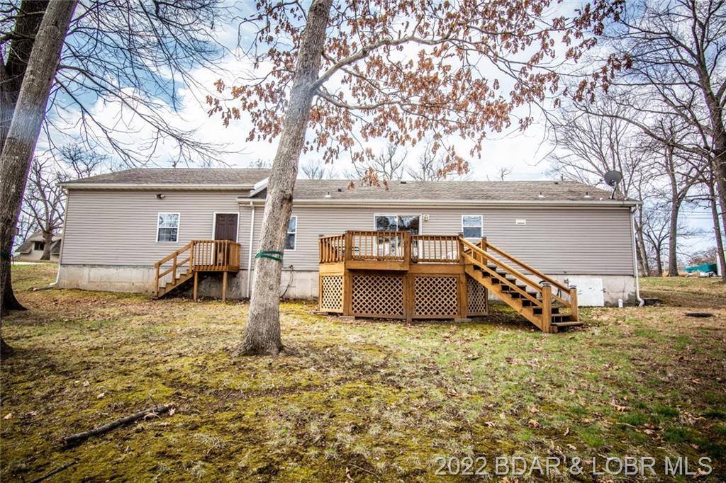 881 Gene's Point Road, Camdenton, MO 65020