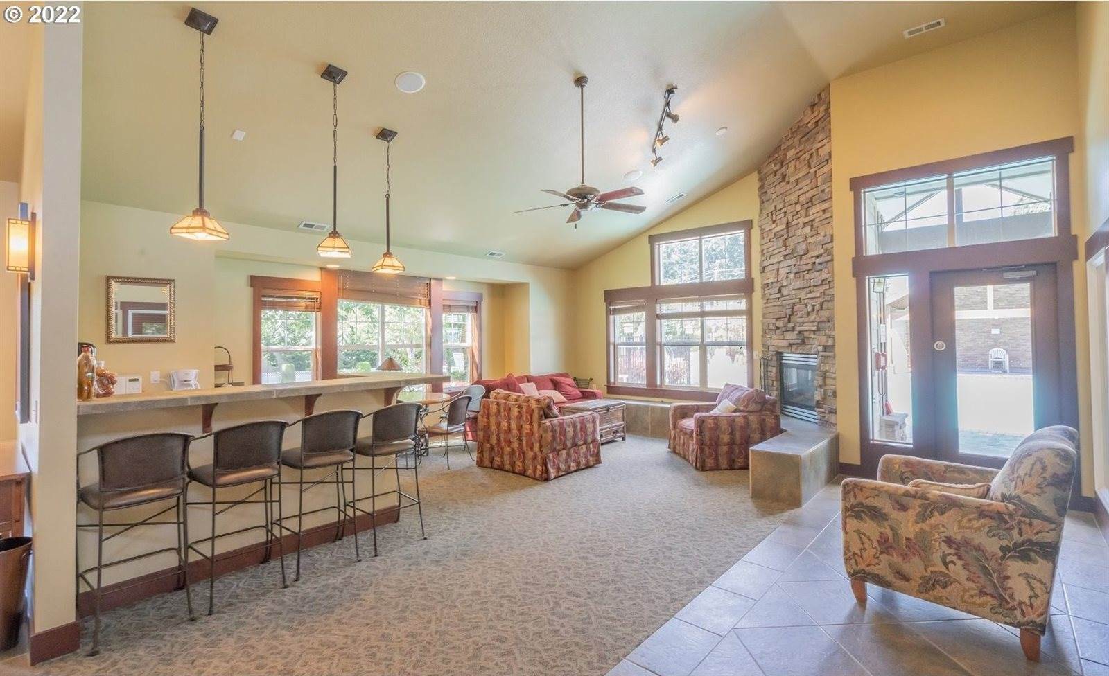 10800 SE 17TH Cir, Vancouver, WA 98664