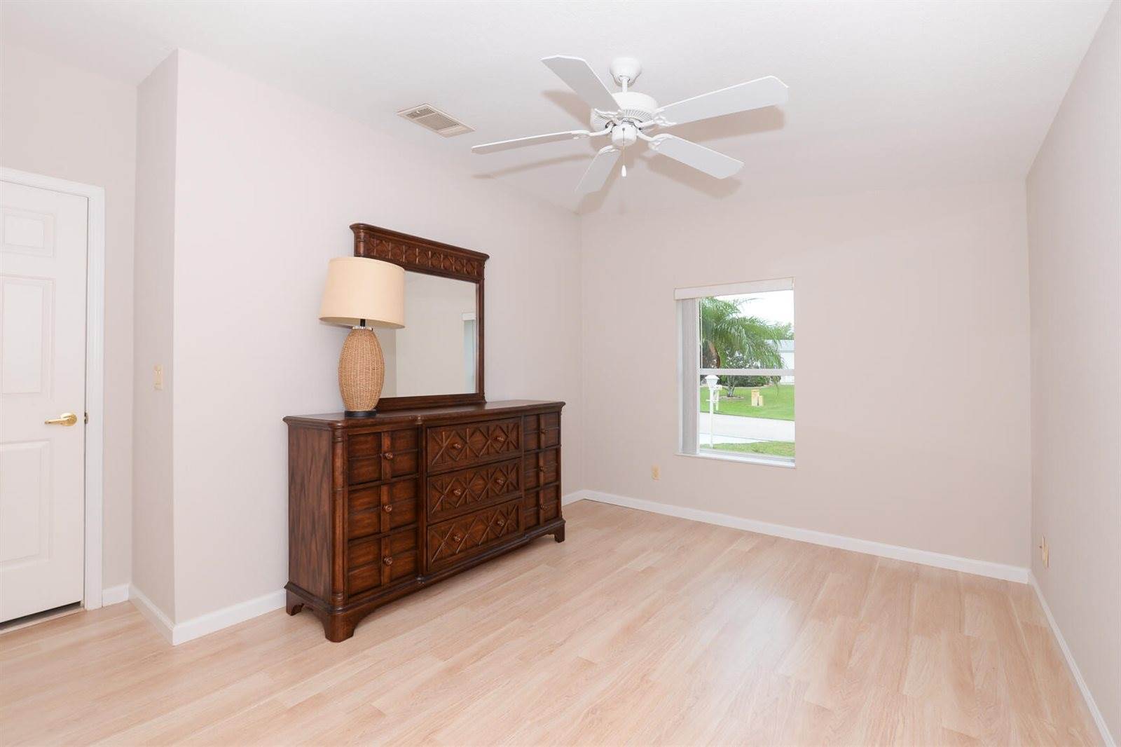 8036 9th Hole Drive, Port Saint Lucie, FL 34952