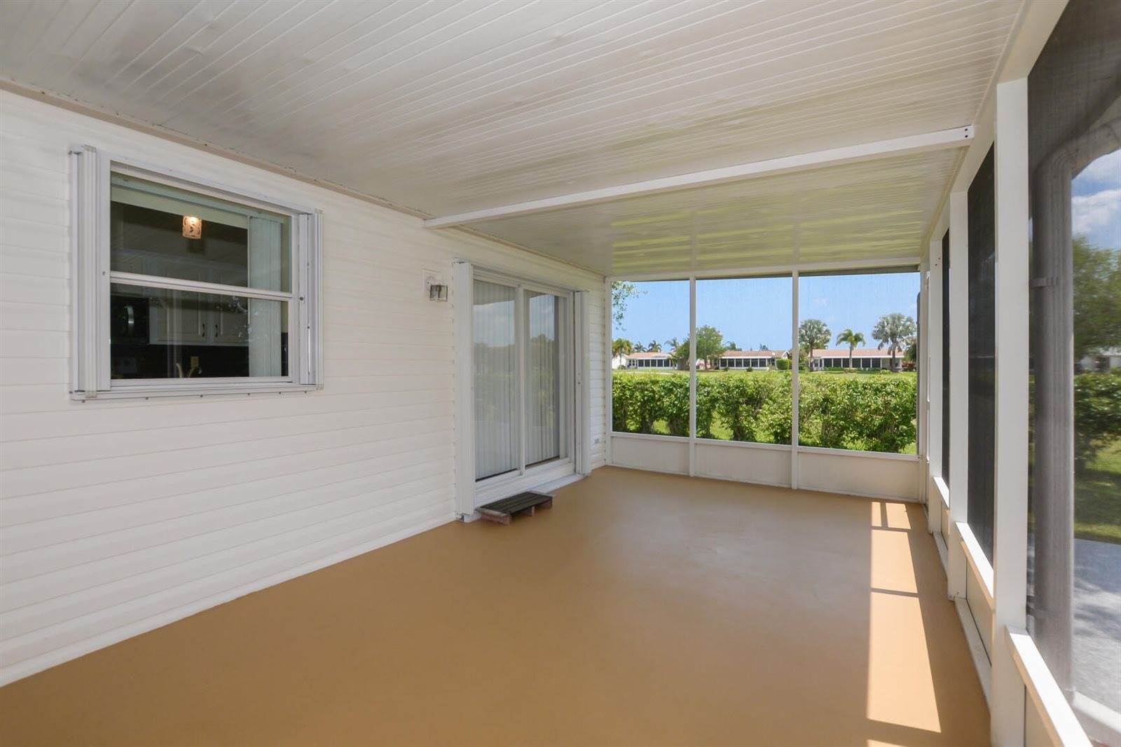 8036 9th Hole Drive, Port Saint Lucie, FL 34952