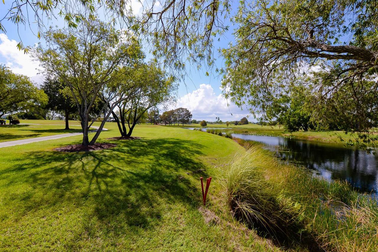 8036 9th Hole Drive, Port Saint Lucie, FL 34952