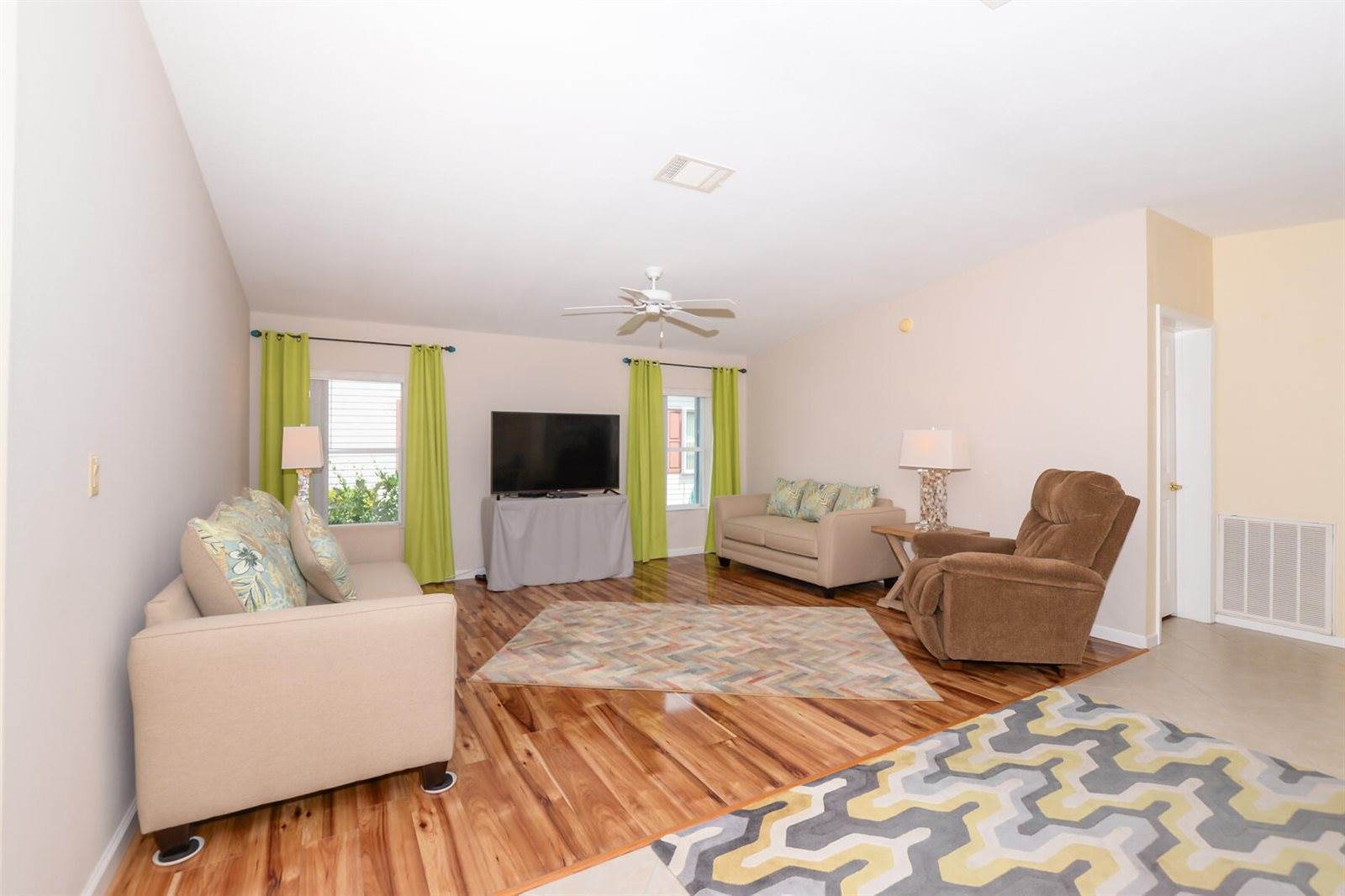 8036 9th Hole Drive, Port Saint Lucie, FL 34952