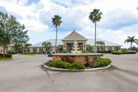 8036 9th Hole Drive, Port Saint Lucie, FL 34952