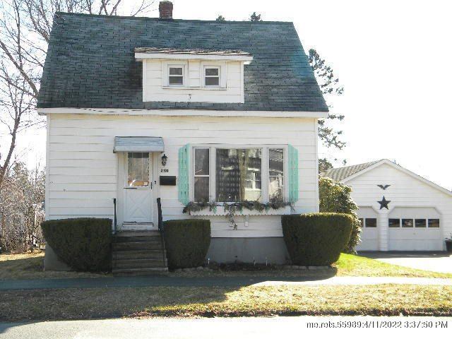 299 Fern Street, Bangor, ME 04401