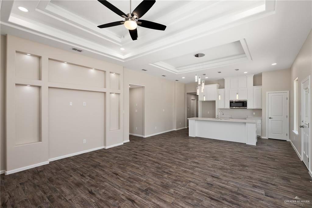 10721 North Sugar Bear Drive, Edinburg, TX 78541