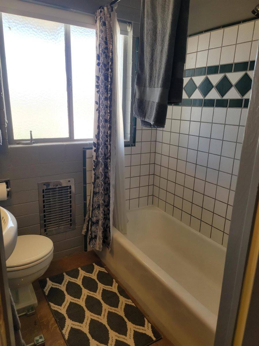 5900 Carodean Road, 29 Palms, CA 92277