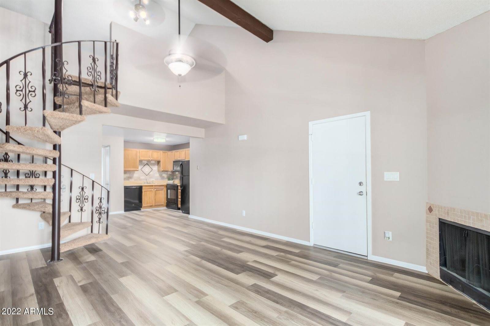 30 East Brown Road, Mesa, AZ 85201