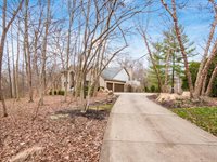 5999 Weathered Oak Court, Westerville, OH 43082