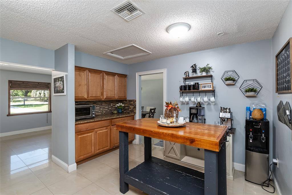 3220 NE 49TH Street, Ocala, FL 34479