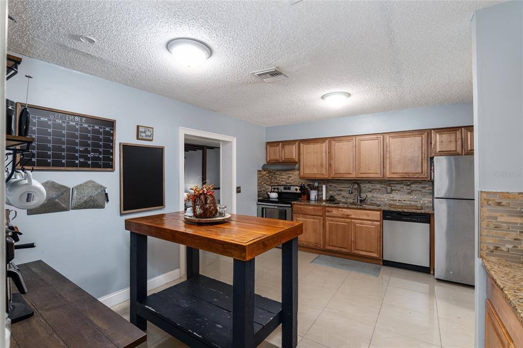 3220 NE 49TH Street, Ocala, FL 34479