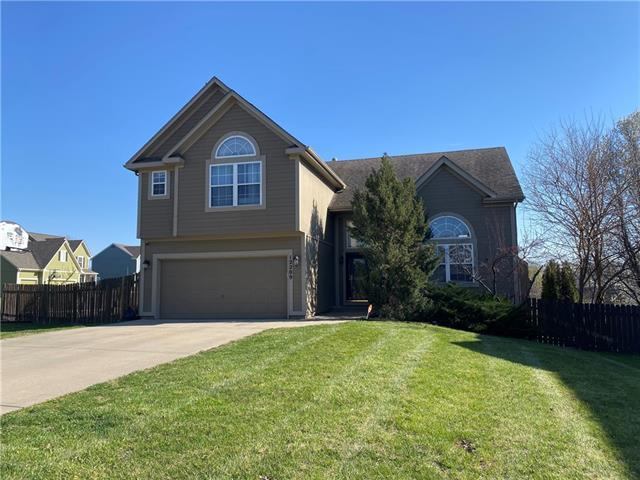 12209 Augusta Drive, Kansas City, KS 66109