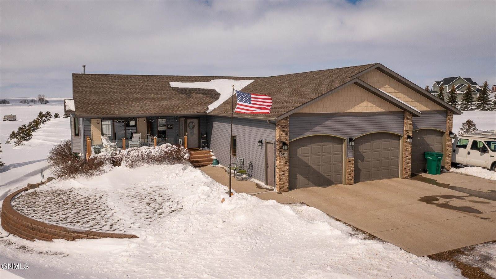 5612 Shoal Drive, Bismarck, ND 58503