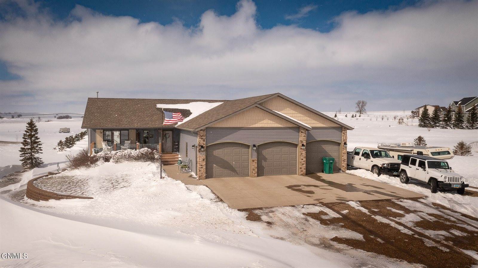 5612 Shoal Drive, Bismarck, ND 58503