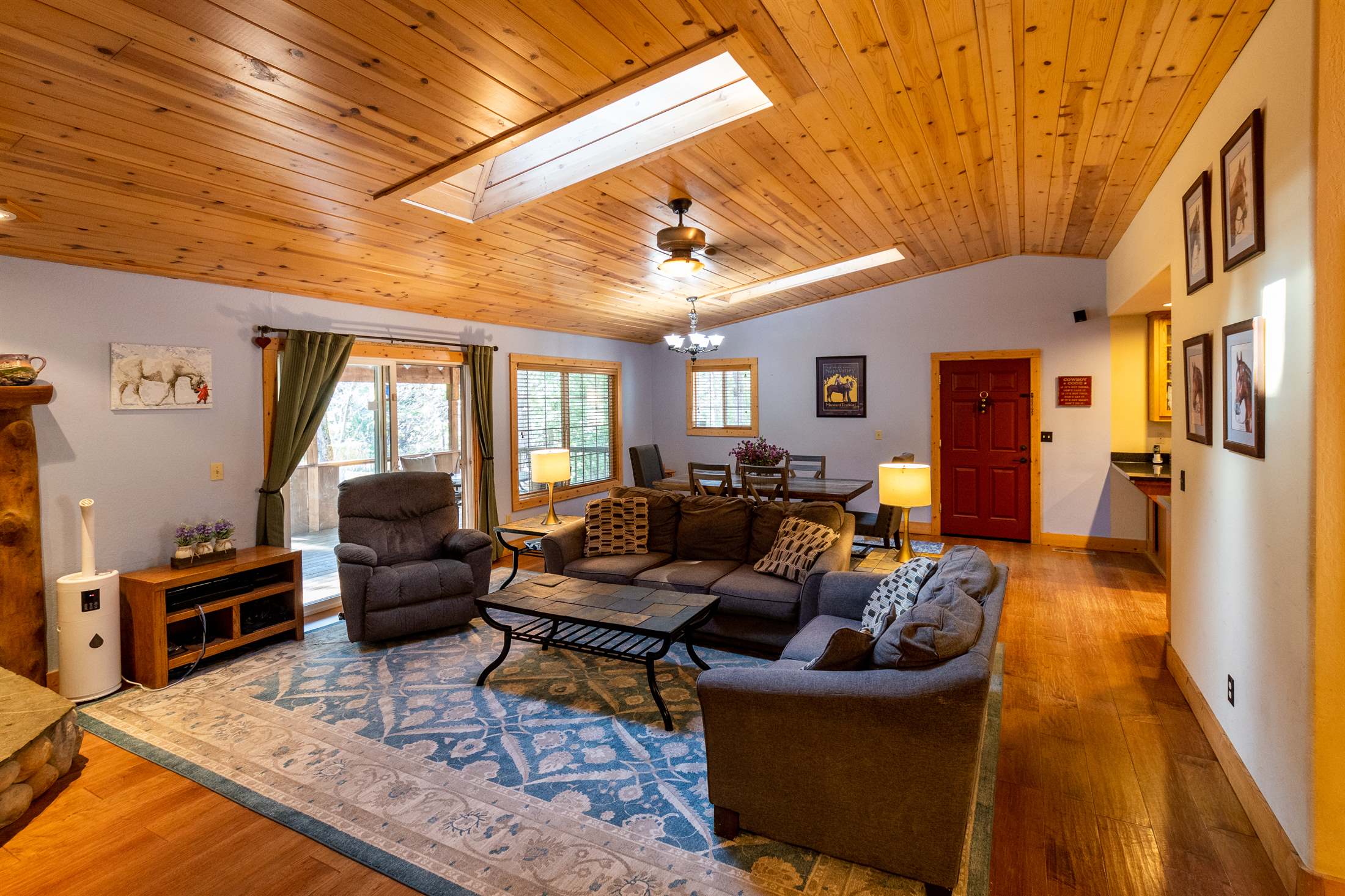 4520 Love Creek Road, Avery, CA 95224