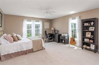 1395 Embrey Court, Heath, OH 43056