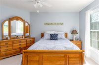 1395 Embrey Court, Heath, OH 43056