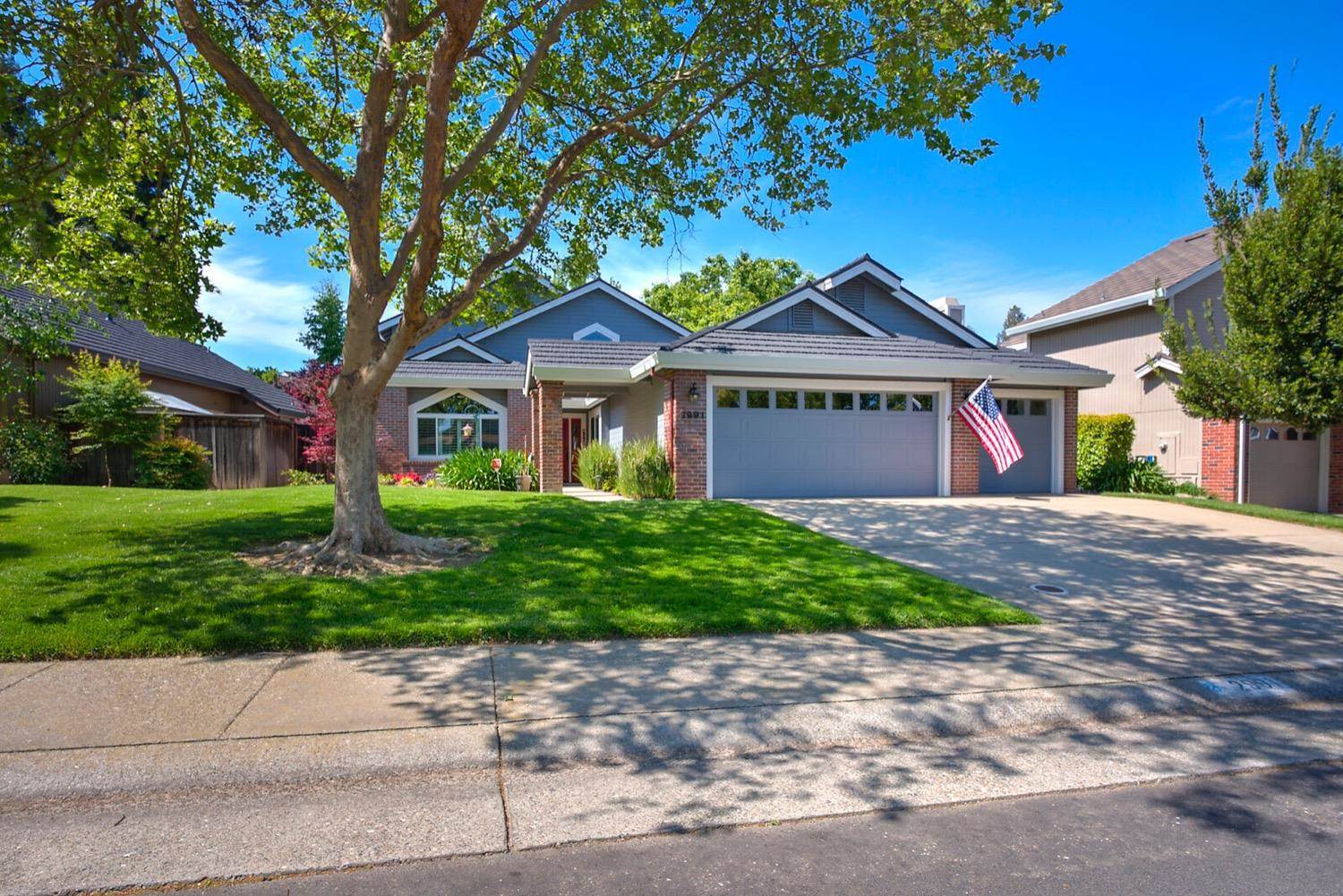 2991 Courtside Drive, Roseville, CA 95661