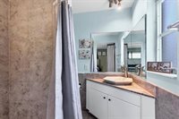 2706 Wells Avenue, Sarasota, FL 34232