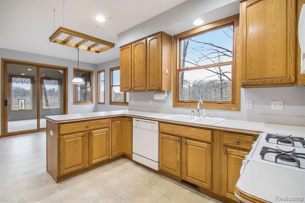 3478 Bauer Road, Genoa Township, MI 48116