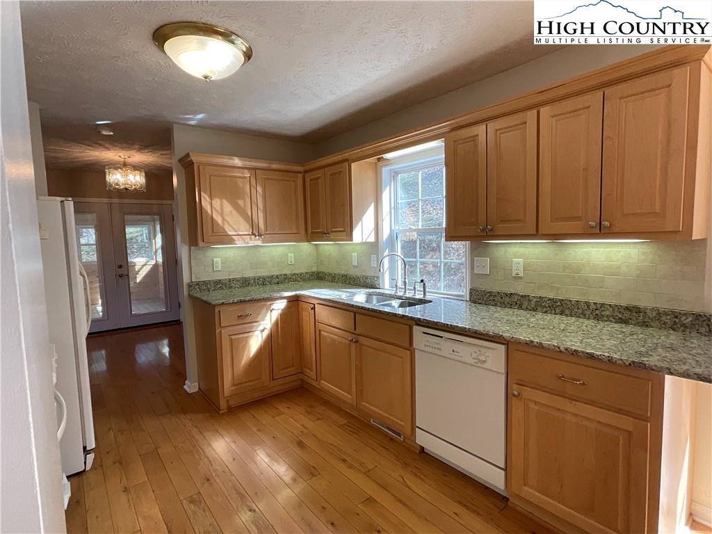 835 Grady Winkler, Boone, NC 28607